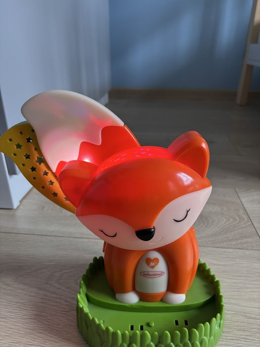 projektor i lampka nocna Infantino 3 w 1 z liskiem