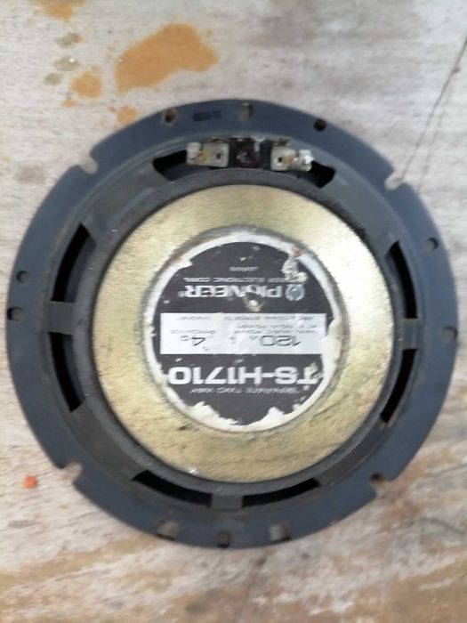 Głośniki FBL 4ohm C 166463 oraz Pioneer carbonowe T6-H1710