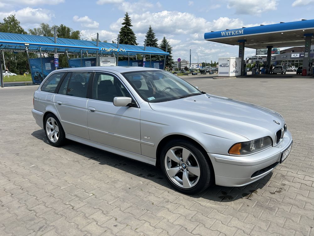 BMW e39 530d stan perfekcyjny! ZERO rdzy. Automat, hak doczepiany