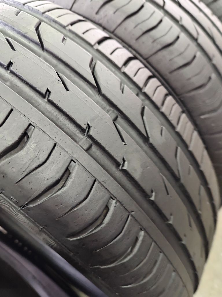 205/60R16 Continental
