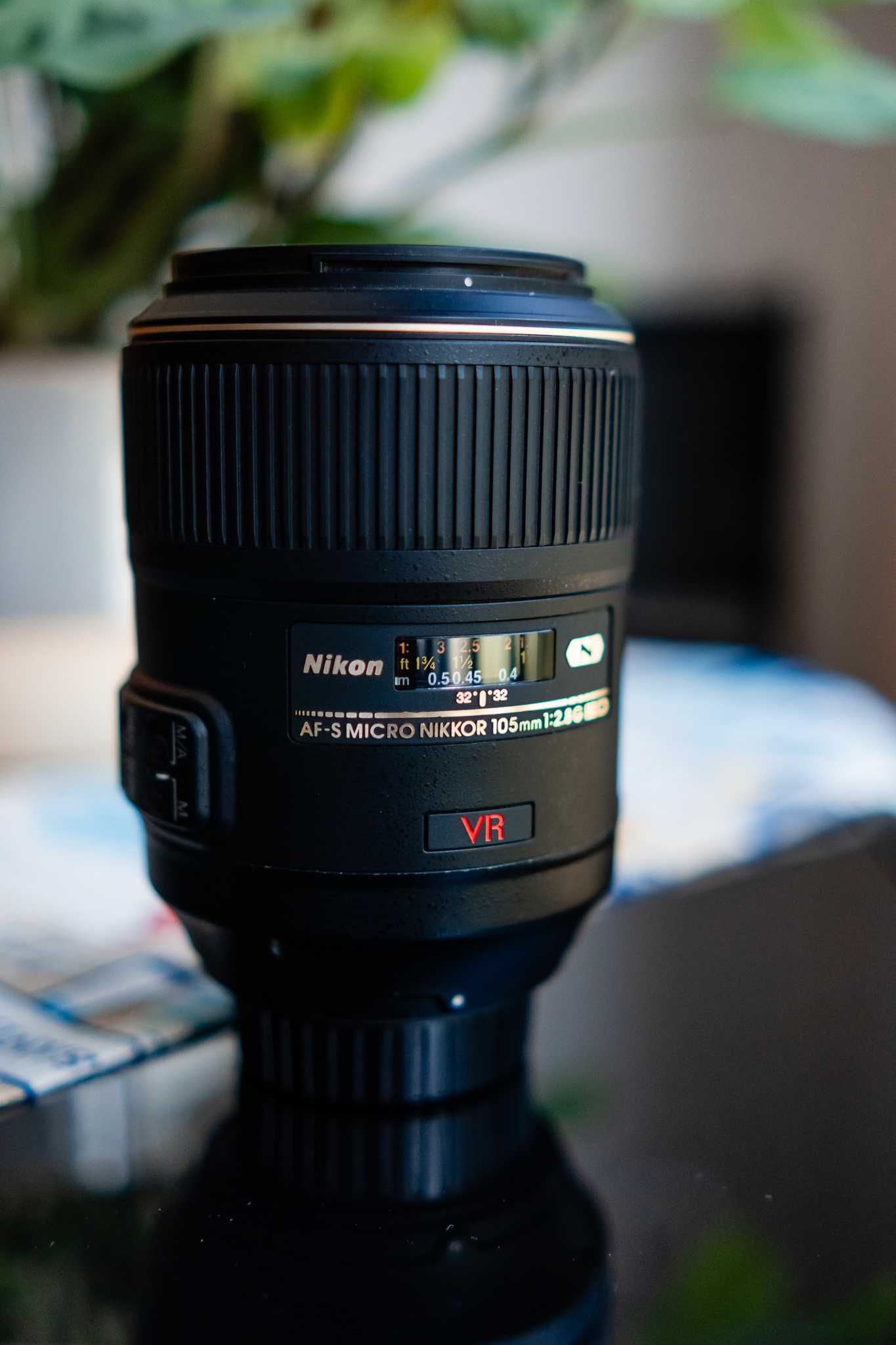 Objectiva Nikon AF-S Micro 105mm f/2.8G ED VR