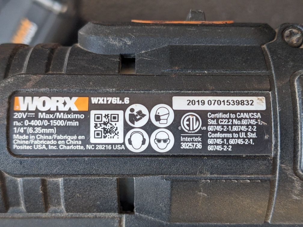 Шурупокрут Worx WX176.L6