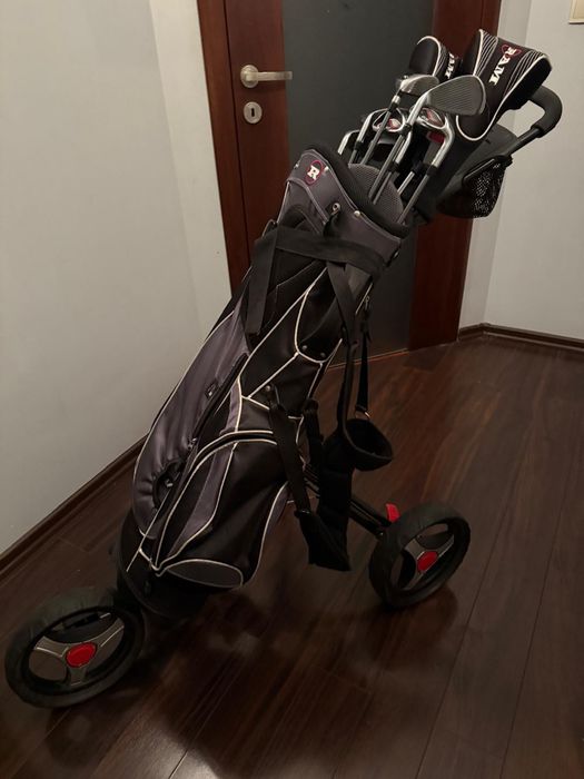 Wózek golfowy składany – lekki, stabilny, idealny do torby golfowej