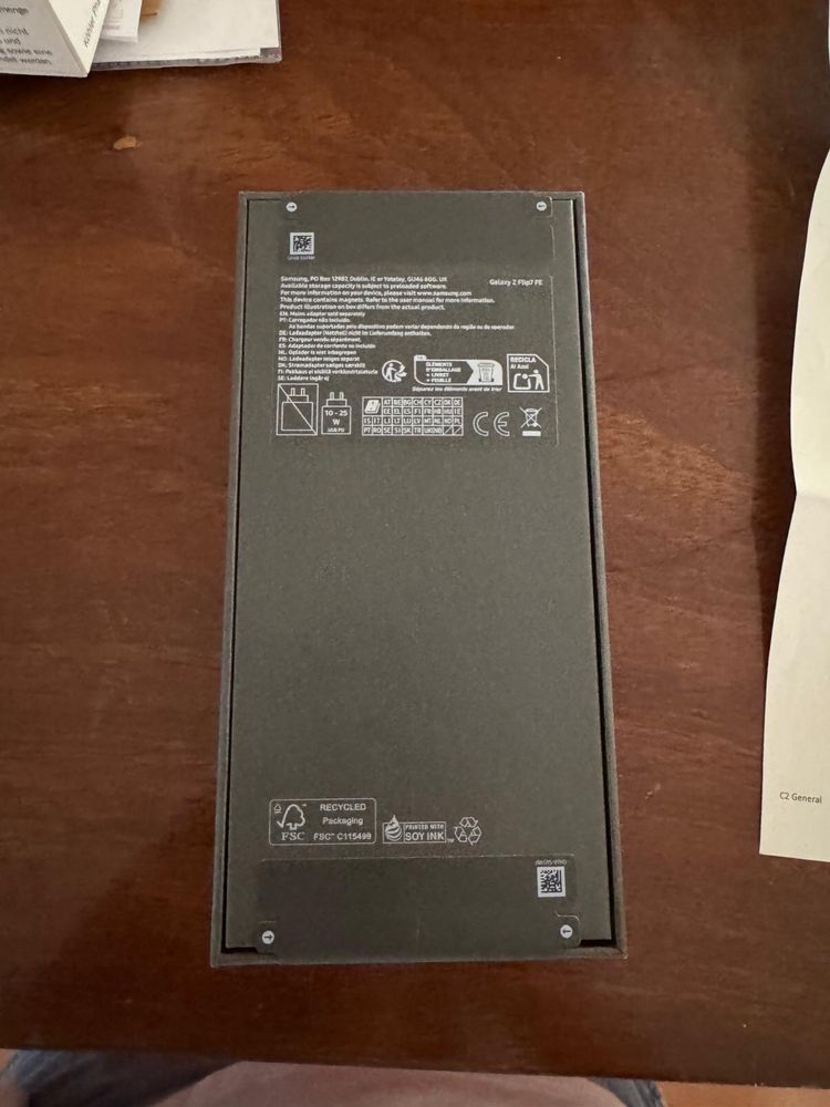 Samsung Galaxy Z Flip7 FE, 256GB