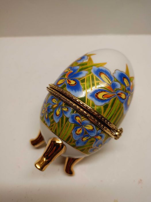 Idealny prezent szkatułka porcelana złocona 1