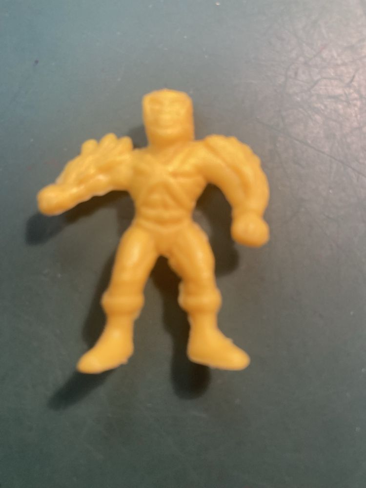 Brinquedo Figuras Dunkin, Starship, He-Man e TMNT