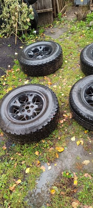 Felgi z oponami Jeep ZJ