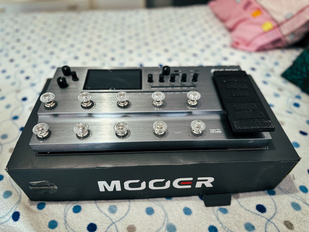 Pedaleira Mooer ge300