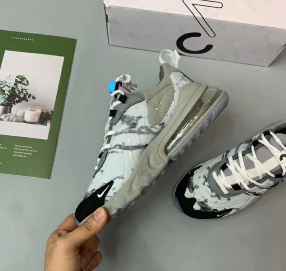 Nike Air Max 270 React x Travis Scott