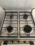 Fogao de 4 bicos e forno