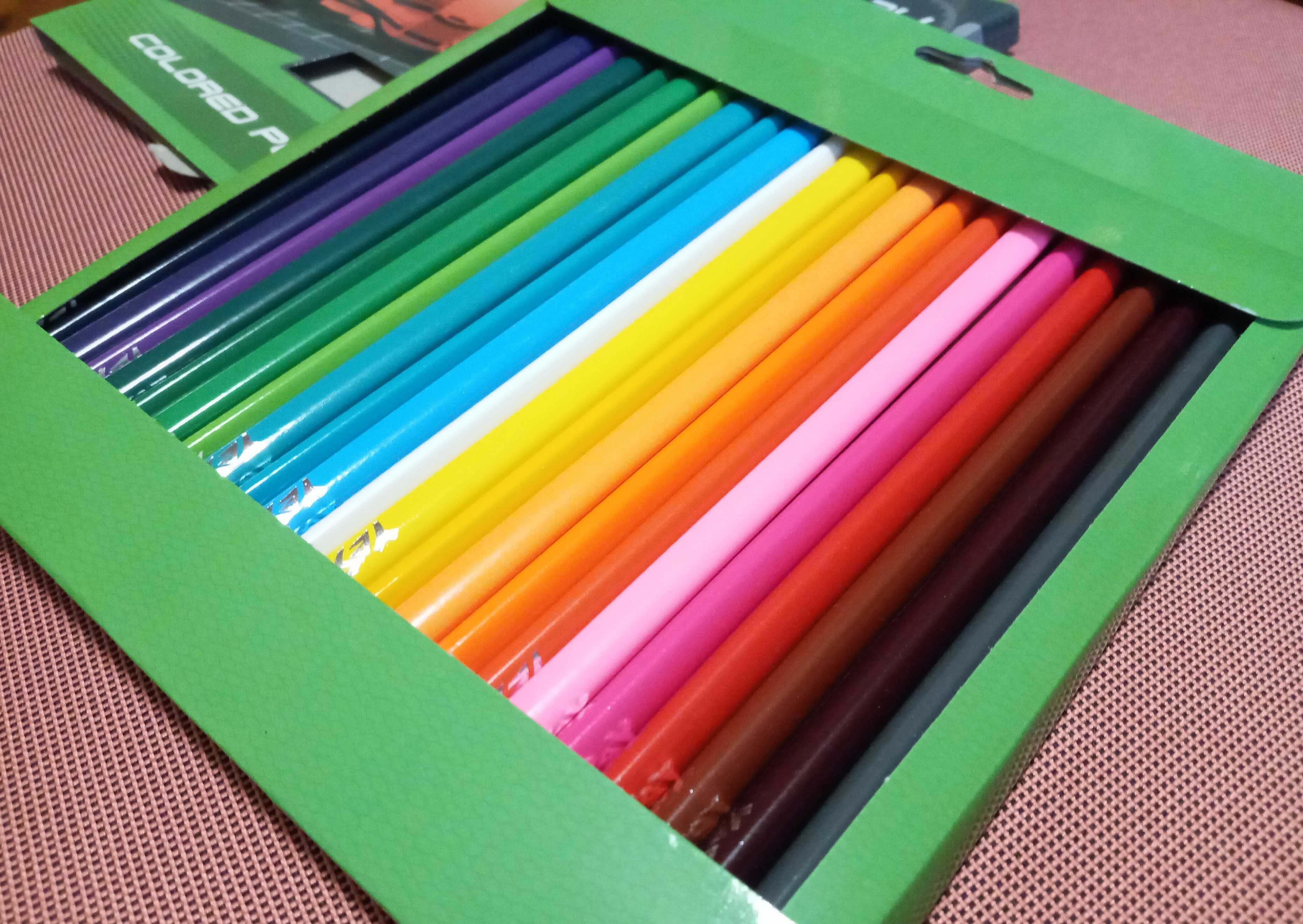 Цветные карандаши трехгранные 24 цвета фирмы YES