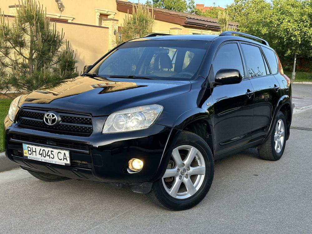 Продам Toyota Rav4 LONG awd газ/бенз в отличном состоянии!!!