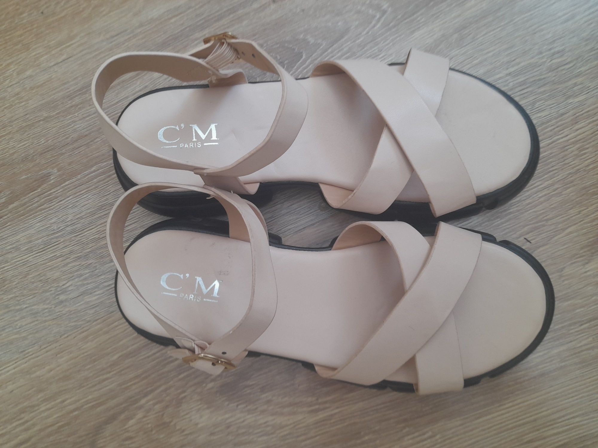 C'M Paris buty damskie sandałki rozmiar 39