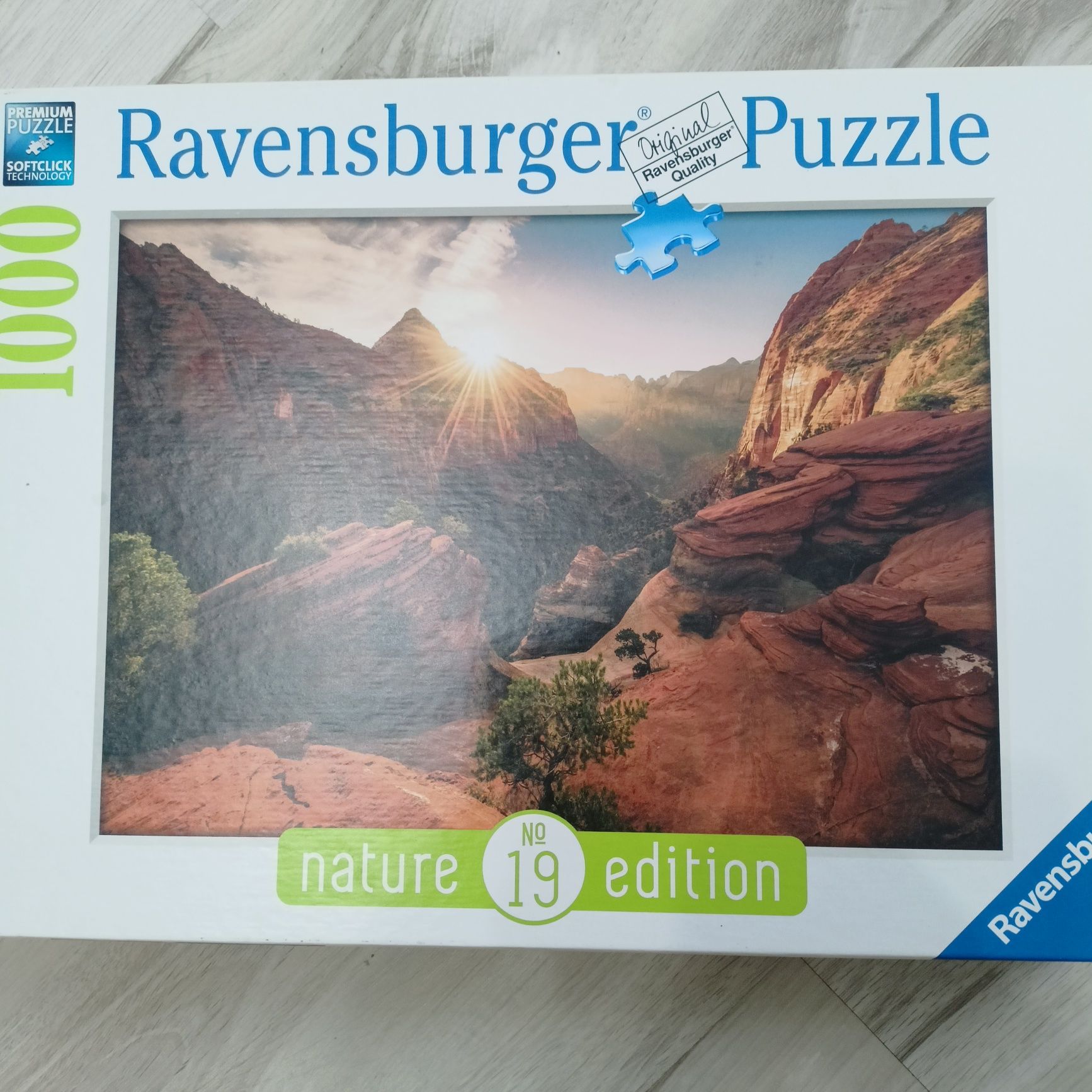 Prezent Wysokiej jakości puzzle Revensburger