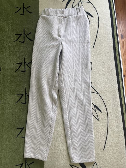 Штани mom молочні з геометричним принтом, теплі, нарядні, xs