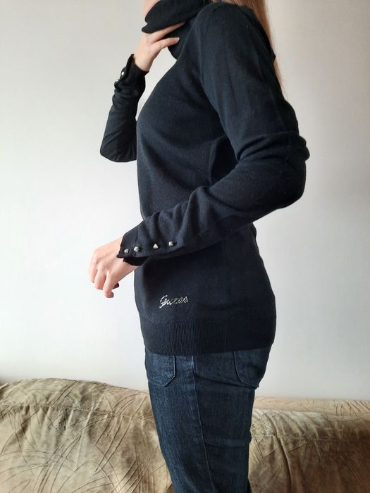 Якісні кашемірові светри відомих брендів.