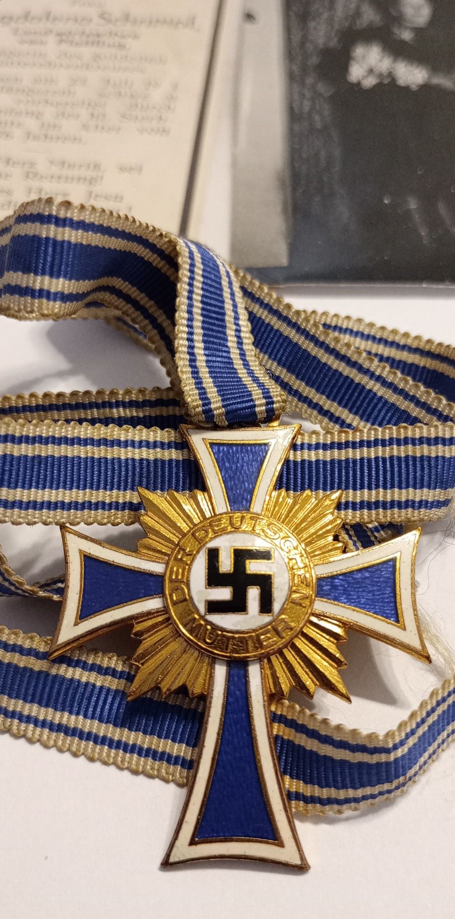 Militaria III Reich Wehrmacht Cruz de Mãe Alemã Ouro