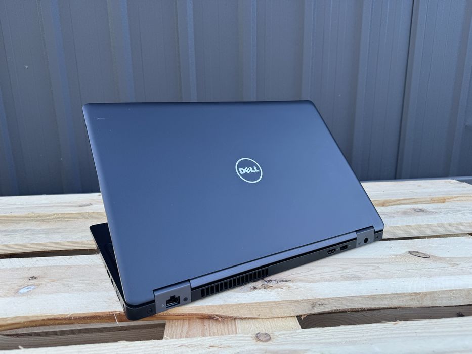 Ноутбук Dell Latitude 5580/i5-6300U/8/NVMe 256GB/15.6" FHD IPS/200 шт