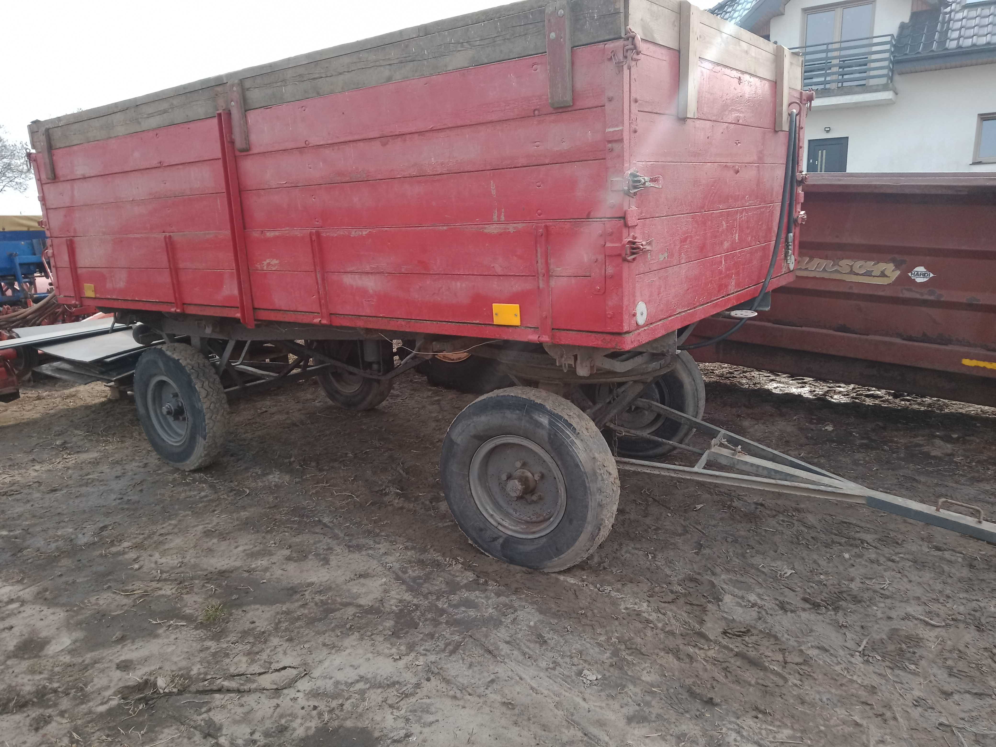 Przyczepa tandem wywrotka 10 t 3 osiowa 6 trzy stronny skorupowa 6