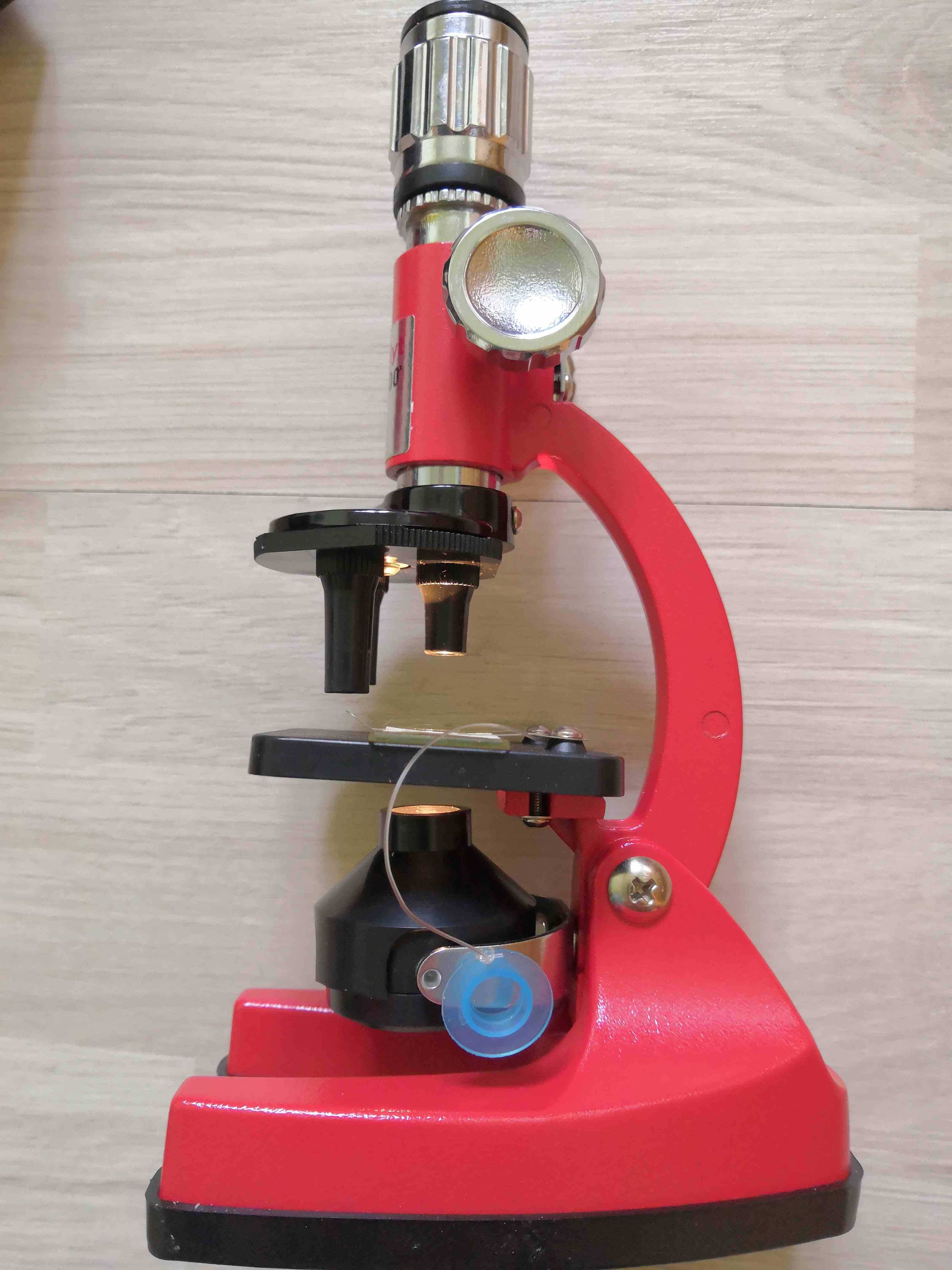 Mikroskop powiększenie 50-900x, 1990r.