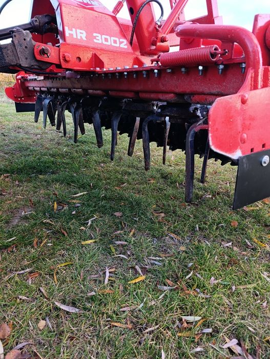 Brona Wirowa Kuhn HR 3002