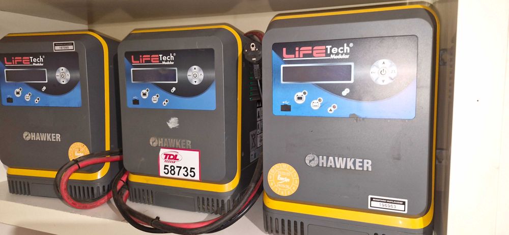 Prostownik 24V10-72A HAWKER do baterii trakcyjnych