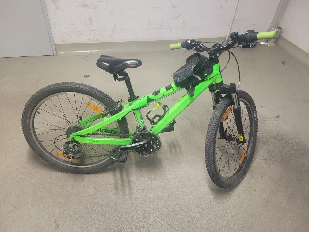 Scott Voltage jr 24