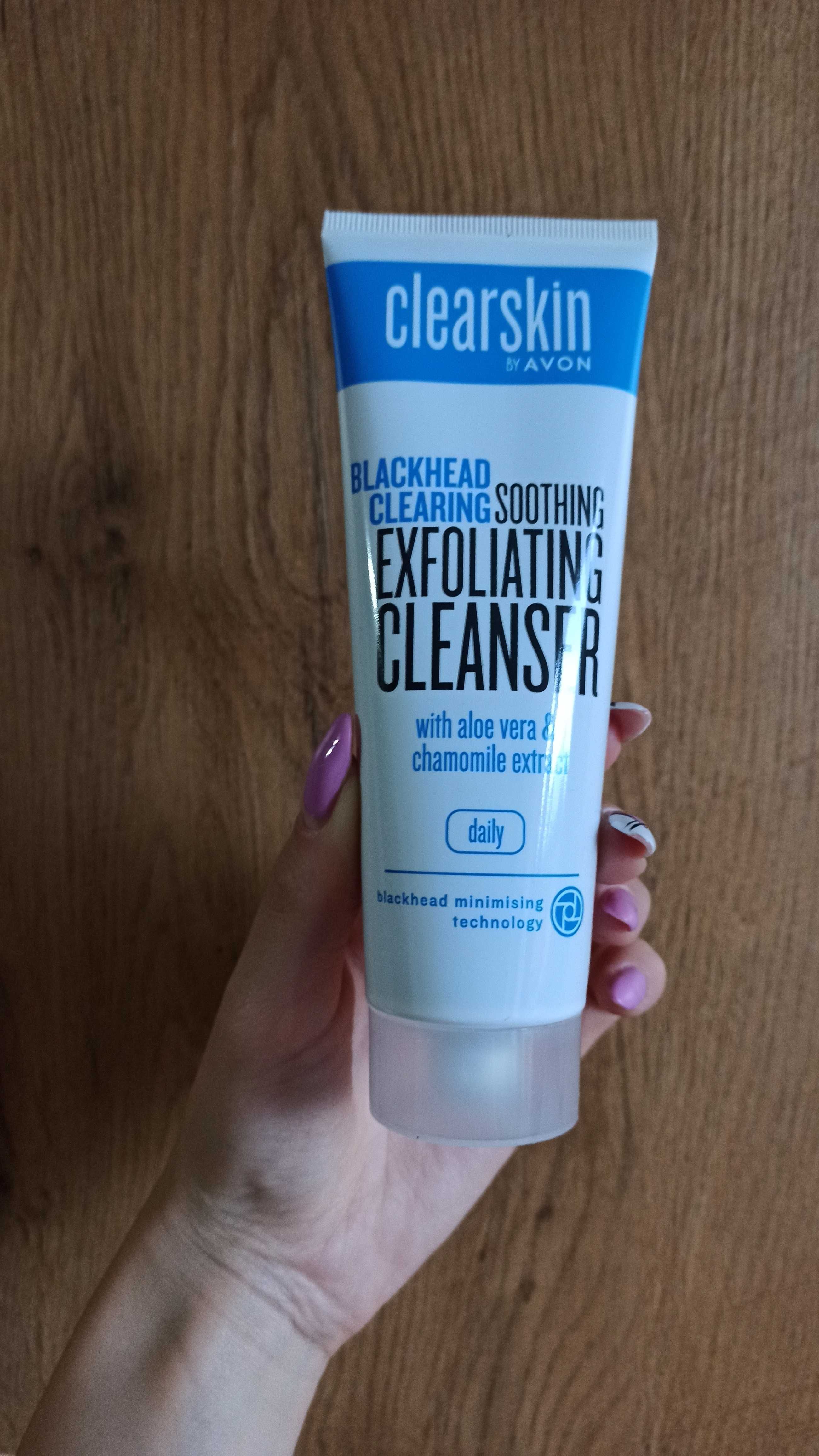 Głęboko oczyszczający żel Clear Skin przeciw wągrom Avon