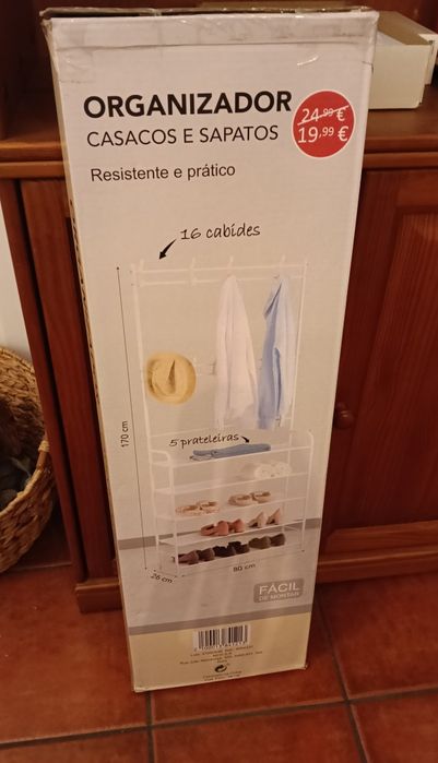 Cabide organizador de hall entrada