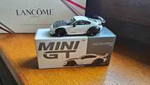 MINI GT Toyota GR86 LB Nation White 1:64 MGT00769