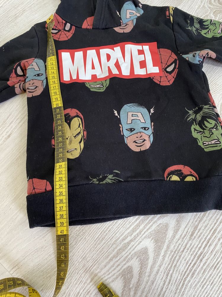 Штани zara, худі h&m marvel