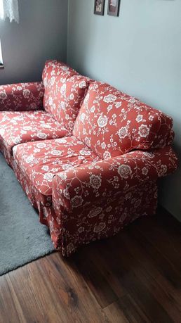Sofa 2 osobowa Ikea czerwony biały