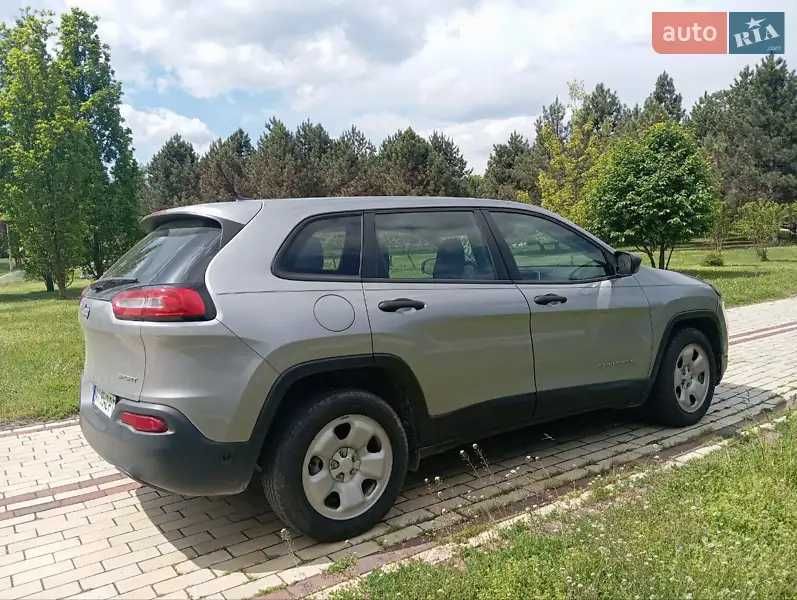 14500 $ Jeep Cherokee sport,  2.4, 2017 рік, 104 тис., газ/бензин.