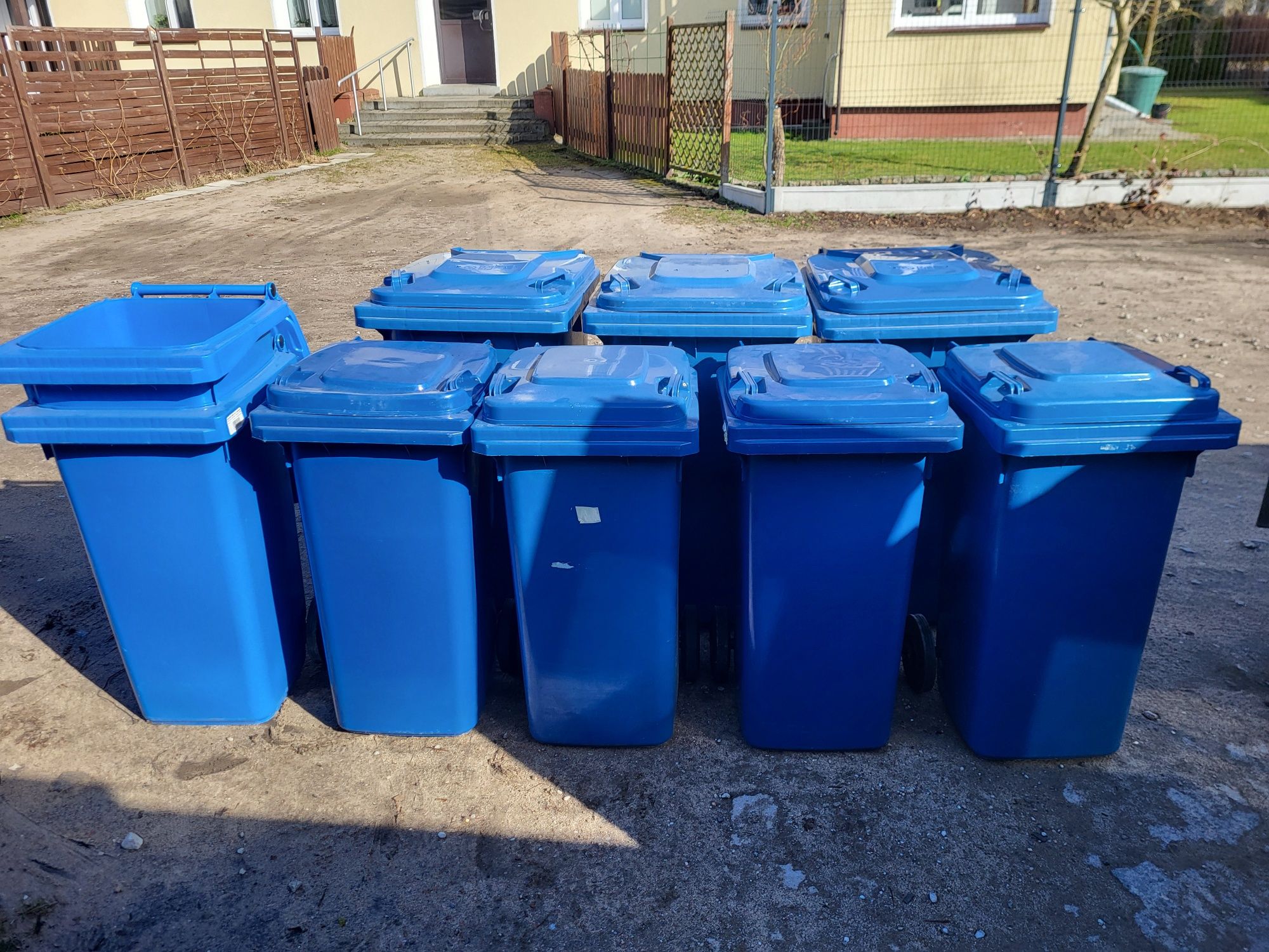 Kosz, pojemnik na śmieci 120l