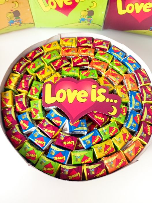Раритет торты из жвачек love is