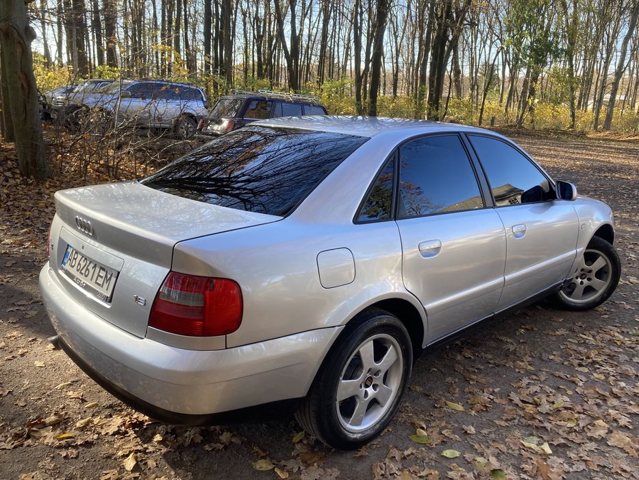 Ауді А4 Б5 рестайлінг 1.6 на газу