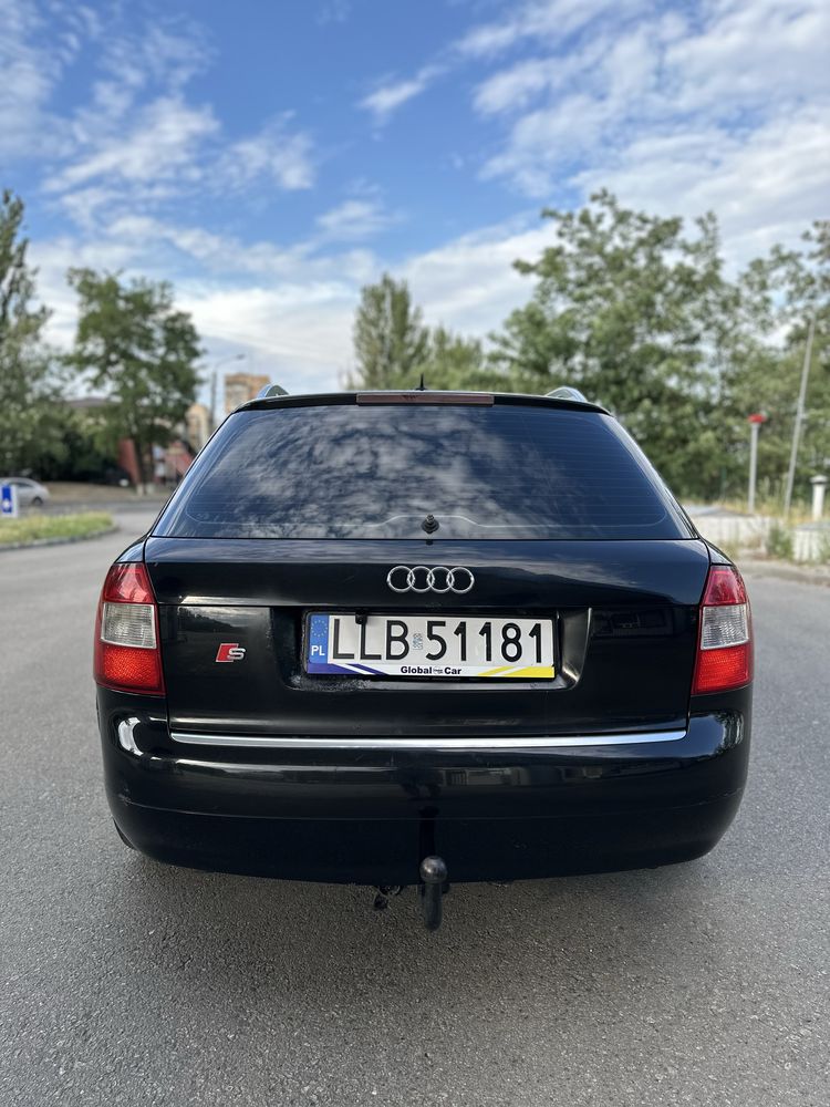 AUDI A4 B6 2.5D 2004
