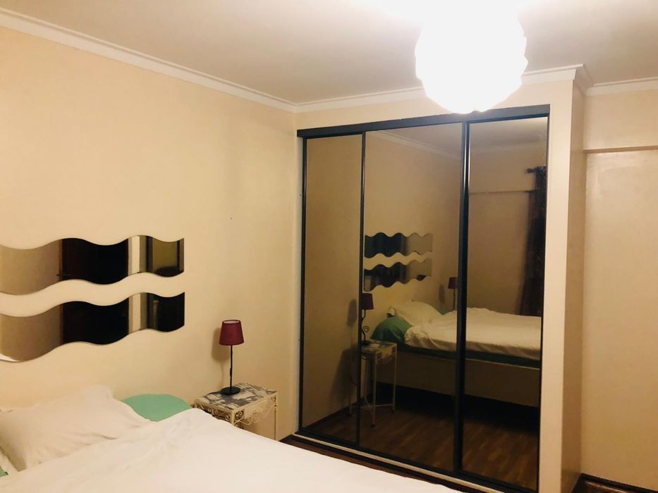 OPORTUNIDADE//Quarto mobiliado com cama de casal