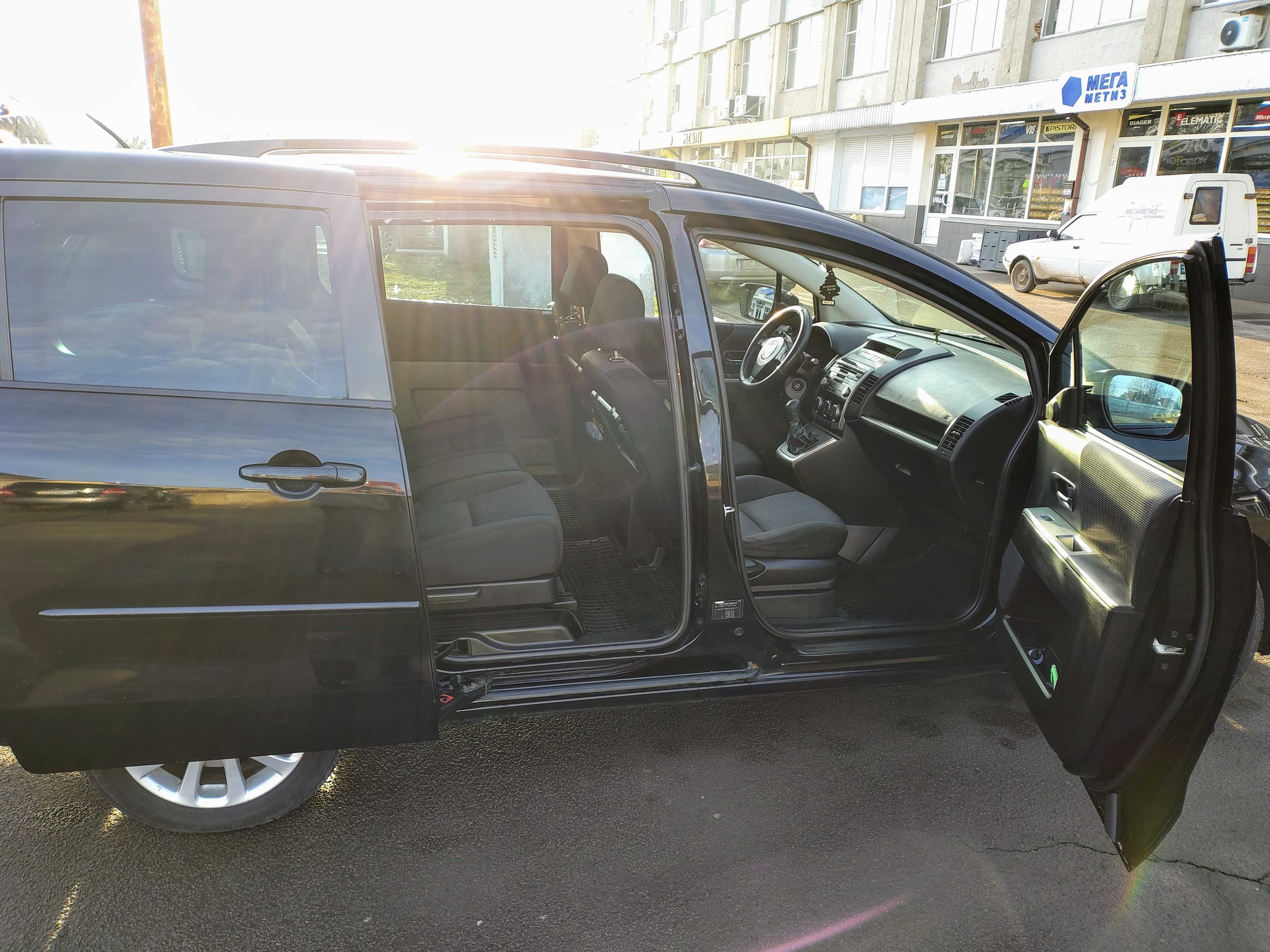 Продам автомобіль Mazda 5, 2010 року