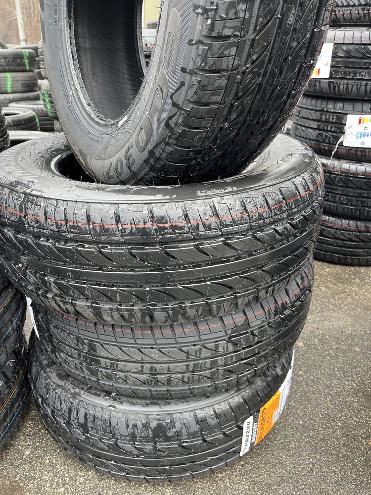 Продам комплект новых летних шин 215/65r15 Mazzini