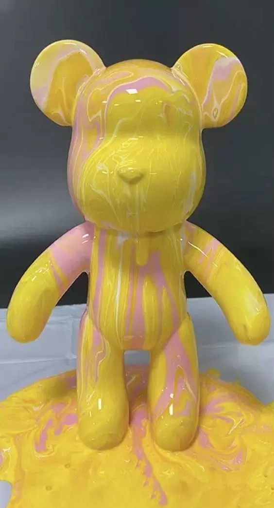 Флюидный медвежонок fluid bear bearbrick, 23 см, с красками YELLOW