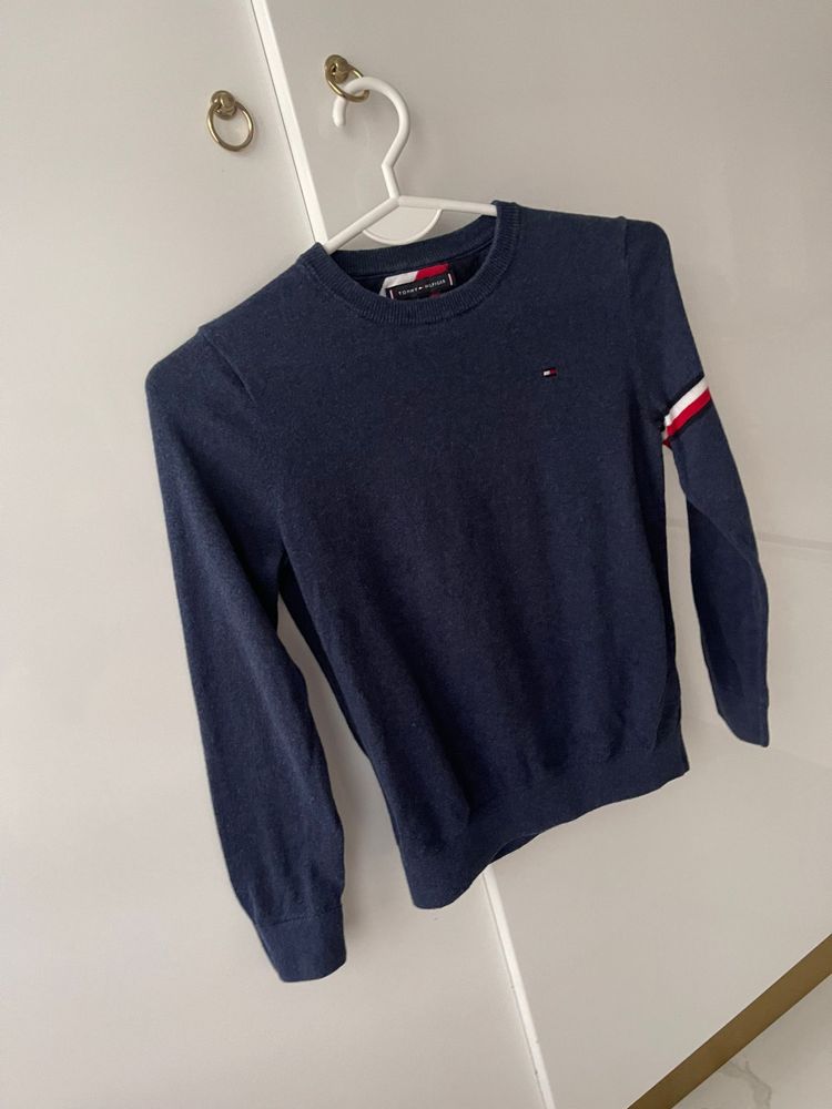 Sweter rozmiar 128 cm tommy hilfiger oryginalny