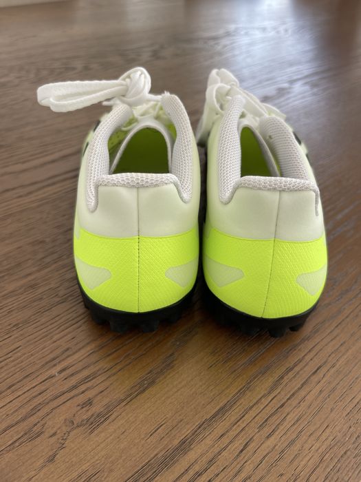 Chuteiras / Botas / Sapatilhas de futebol relva sintética / turf