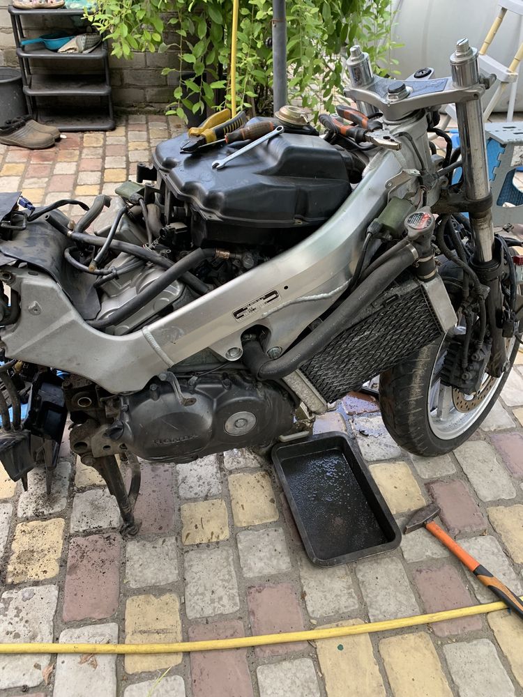 Разборка Honda vfr 800fi 98 год