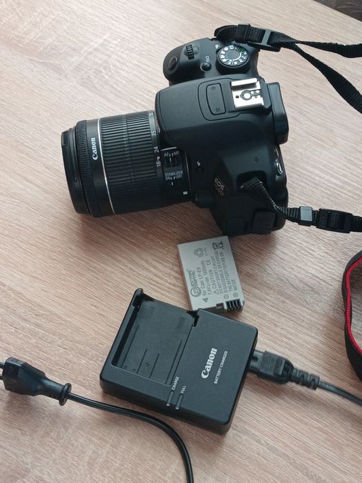 Ідеальний для новачків Canon 700d