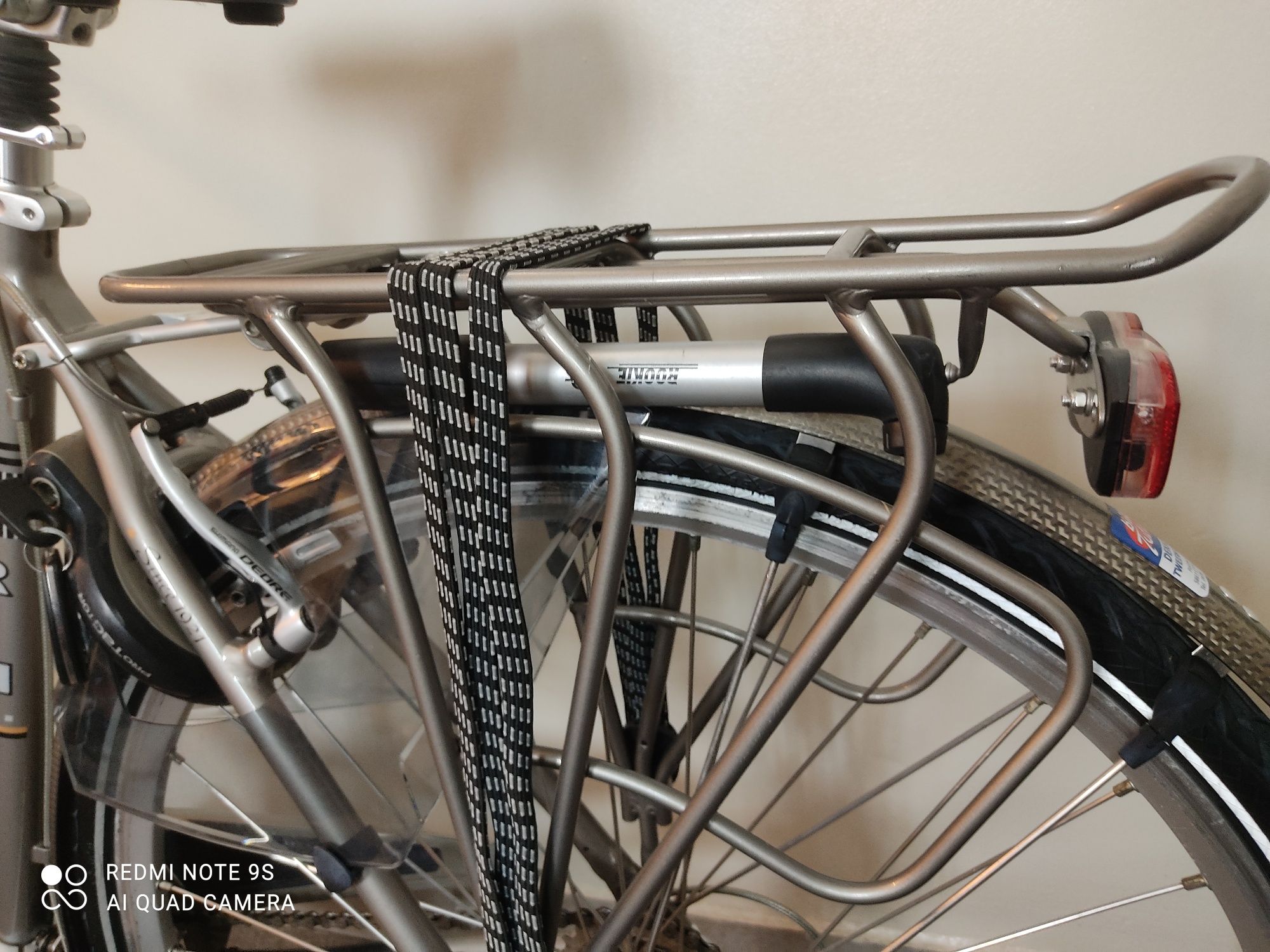 Rih Z 800, Shimano deore 3×9, soper stan
