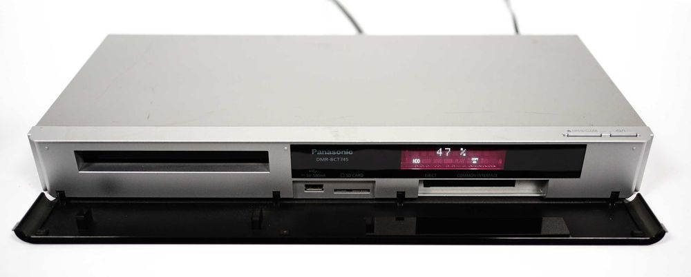 Nagrywarka Blu-Ray Panasonic DMR-BCT745 HDD 500GB do kopiowania VHS