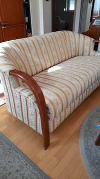 Sofa i fotel, stylizowane, używane, w bardzo dobrym stanie.