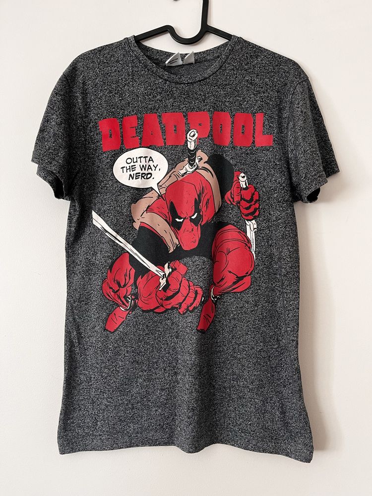 Deadpool tshirt xs
