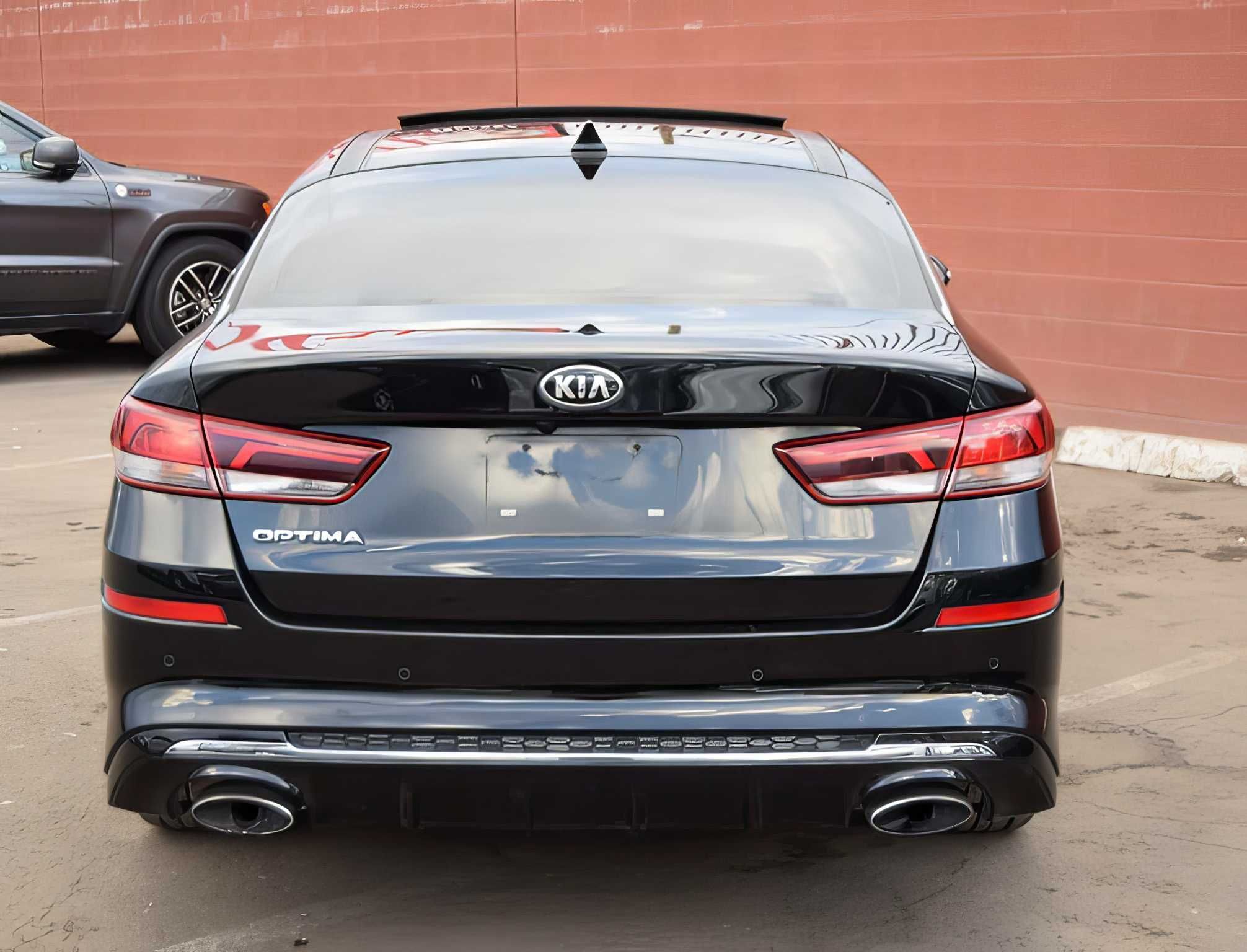 2020 Kia Optima LX